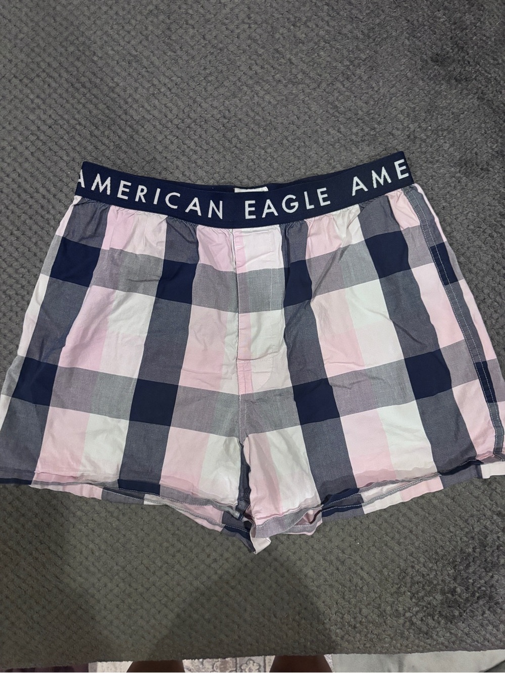 American Eagle Outfitters Pink & Navy Plaid Women’s Boxy Shorts size medium